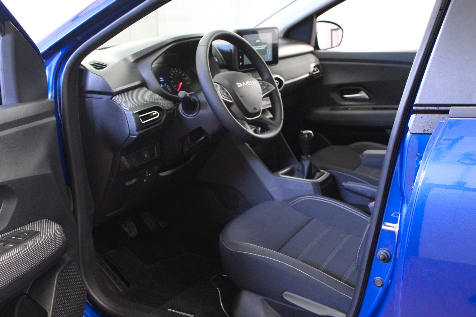 Fahrzeugabbildung Dacia Sandero TCe 90 Expression*Winterpaket*15625*