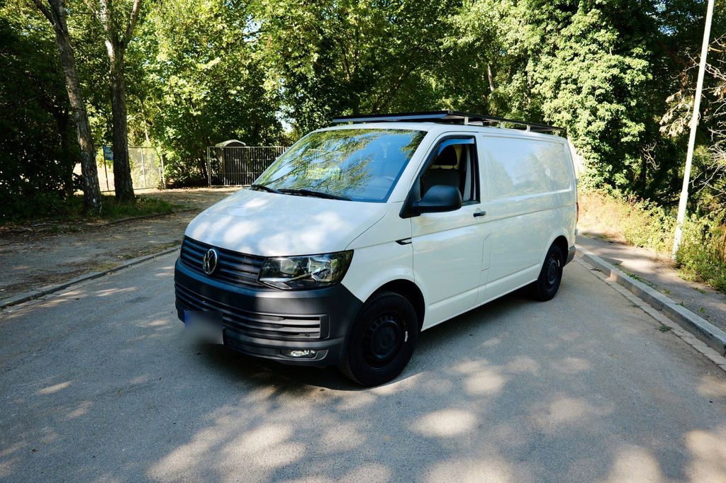 Image of Volkswagen T5 Transporter