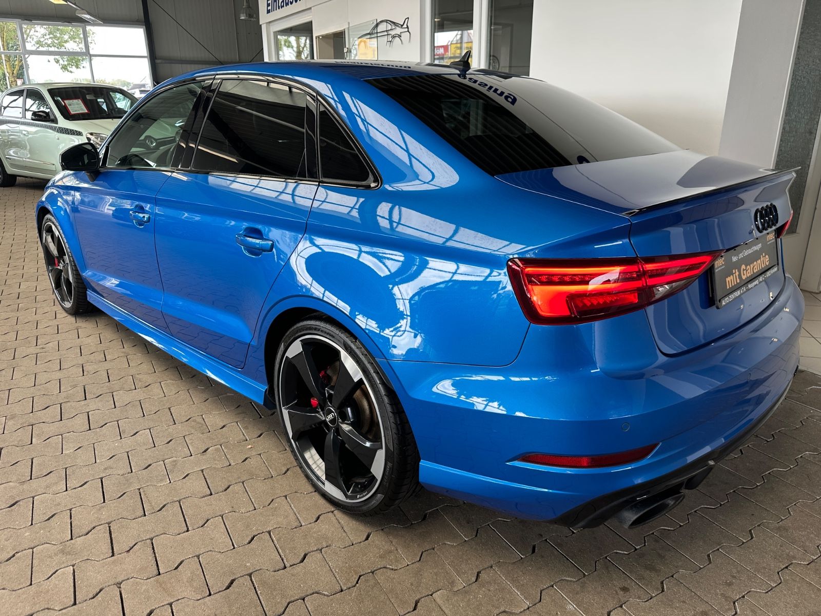 Audi RS 3 Lim. 2.5 TFSI quattro,RFK,B&O,KAMERA,GARANT foto 13