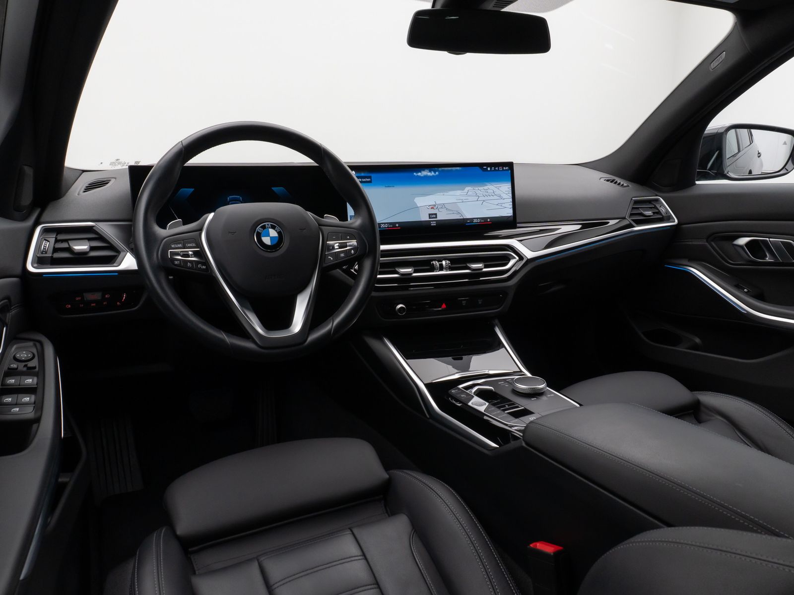 Fahrzeugabbildung BMW 330d Kamera DAB HiFi Leder Sport AdaptLED 18Zoll