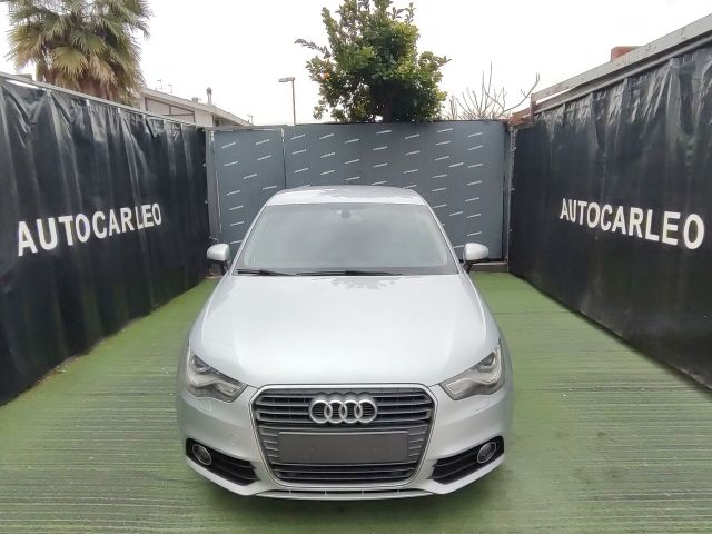 Audi A1 1.6 TDI Attraction 105cv