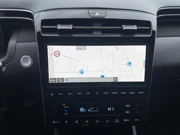 Hyundai TUCSON - 12