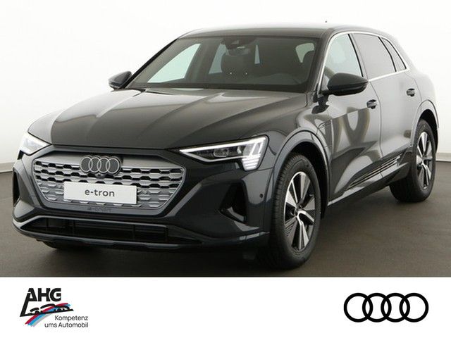 Audi Q8 e-tron  50 advanced quattro  LED Navi AHK ACC