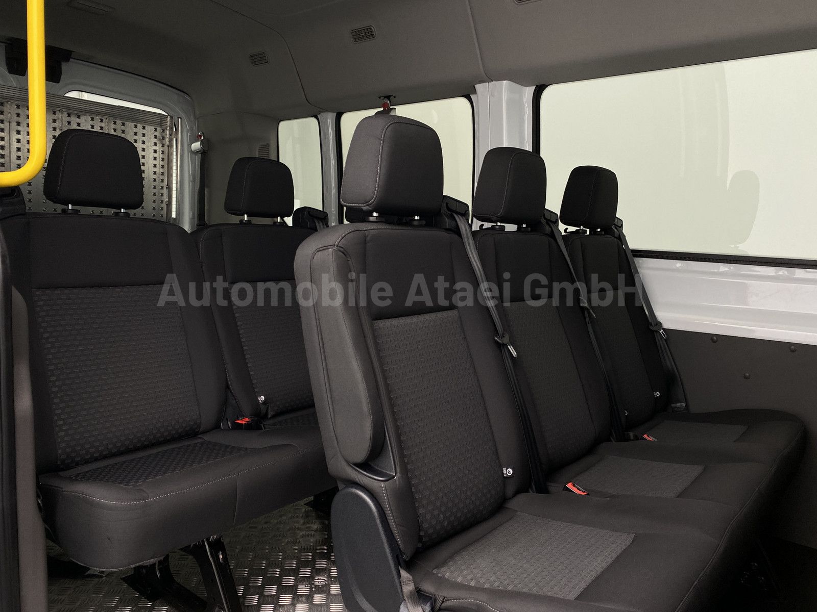 Fahrzeugabbildung Ford Transit 350 L3H2 *Rollstuhl-Rampe* 2xKLIMA (3988