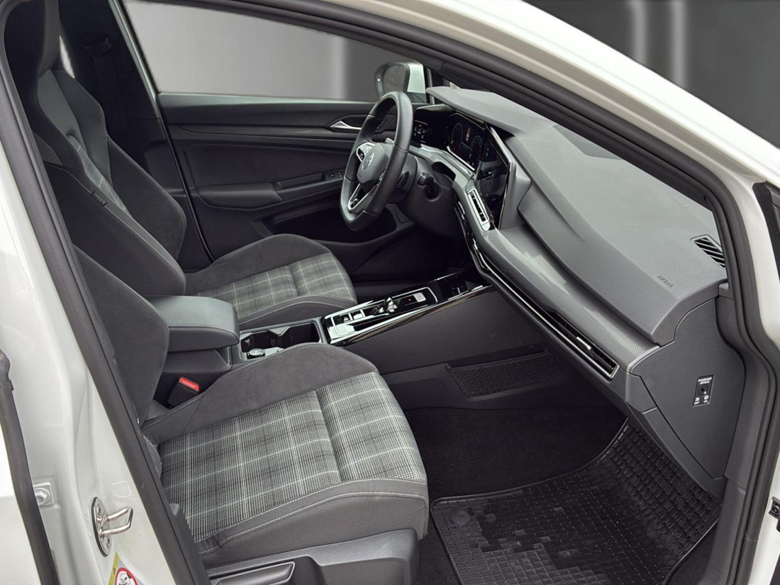 Volkswagen Golf VIII GTD DSG *ACC*AHK*R-CAM*LED+*PDC*SHZ*, миниатюра 16