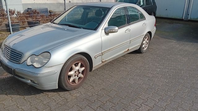 Mercedes-Benz C 180 ELEGANCE "Klima,Automatik,E-Fenster,"