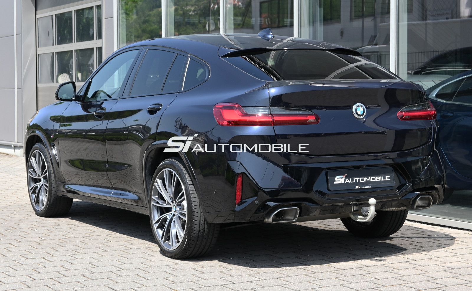 Fahrzeugabbildung BMW X4 xDr.30d M SPORT °ACC°AHK°STANDHEIZUNG°21 ZOLL
