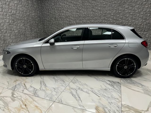 Mercedes-Benz A 180 d*Teilleder-Navi-Business-Voll Fahrbereit