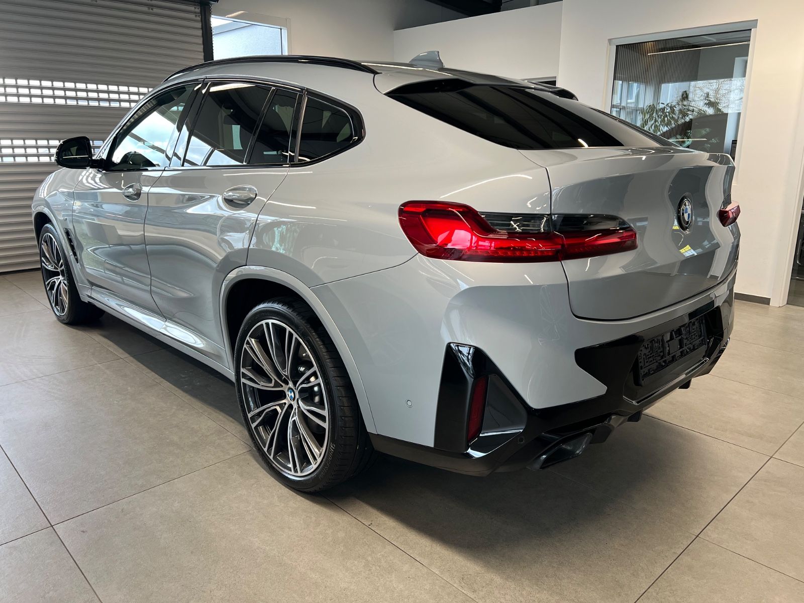 BMW X4 - 1