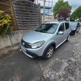 Dacia Sandero 1.6 MPI Stepway - Dacia Sandero aus 2011: Stepway