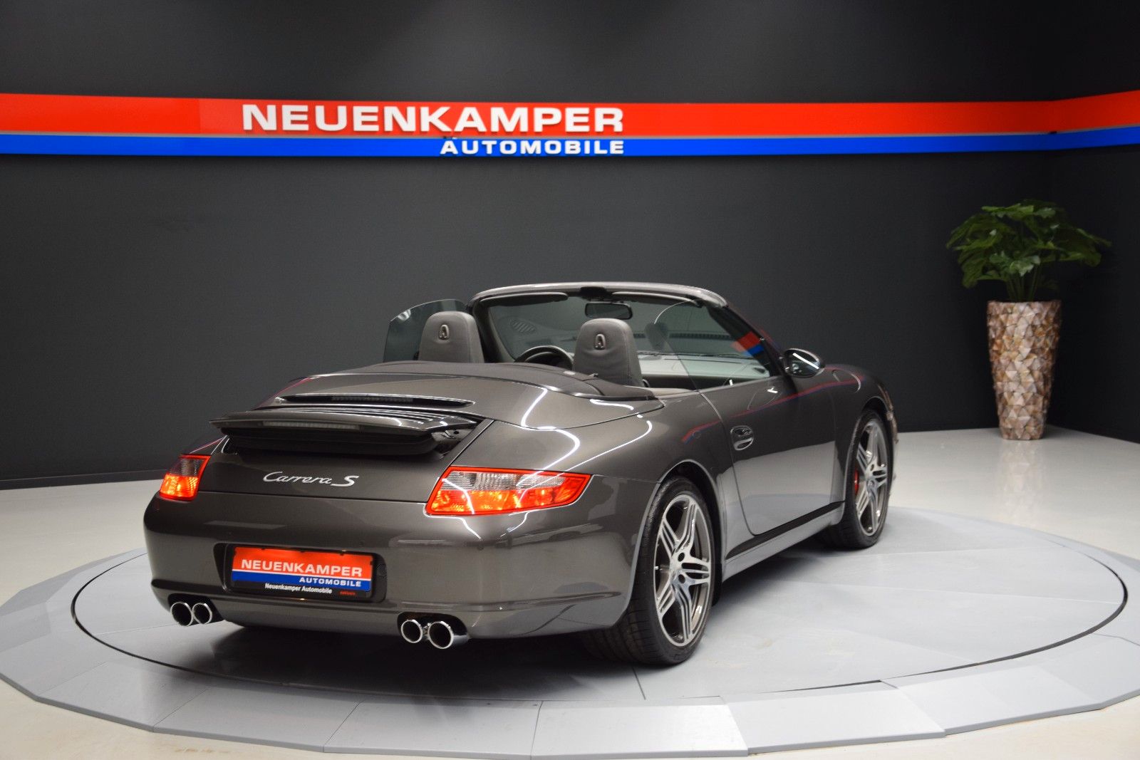 Fahrzeugabbildung Porsche 997 S SportAGA. Navi Vollleder  1A. Zustand