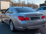 BMW 750i RFK. Sitzh. Leder. Klimaaut. HECKROLLO - gebrauchte BMW 7er Reihe aus dem Jahr 2009