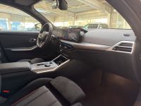 BMW 330 - Vorschau Bild 16