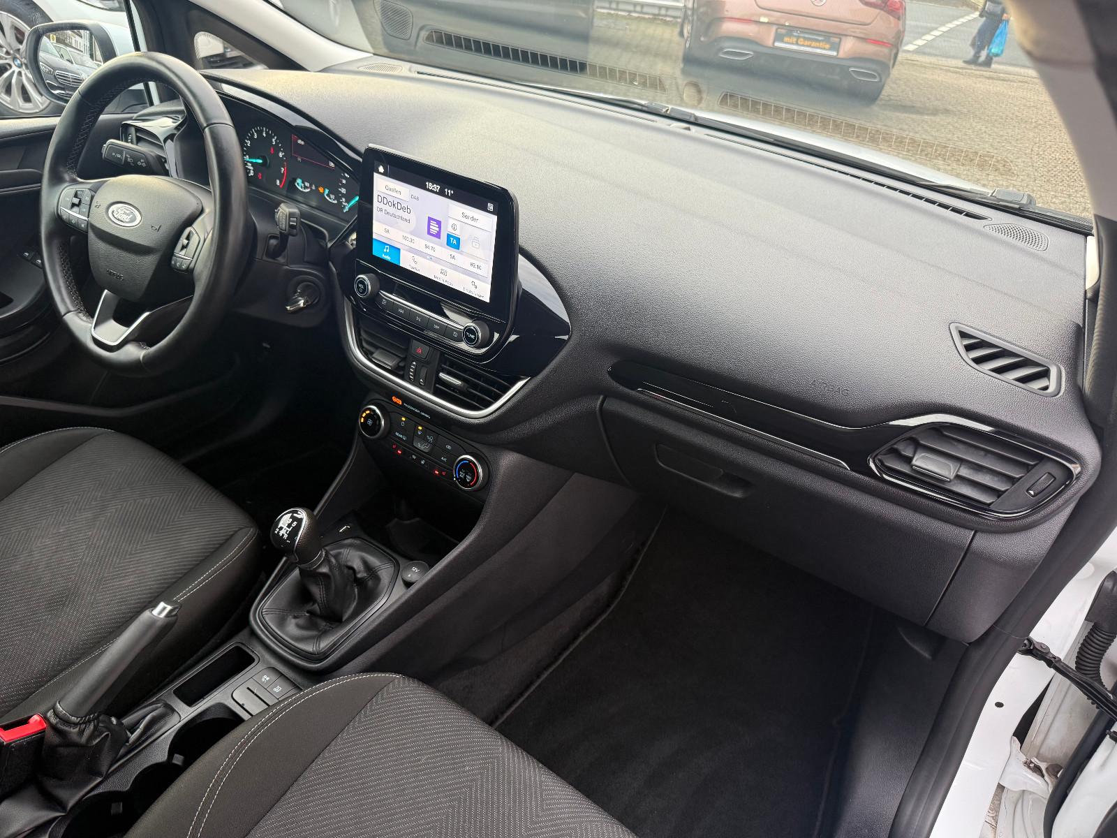 Ford Fiesta Cool & Connect