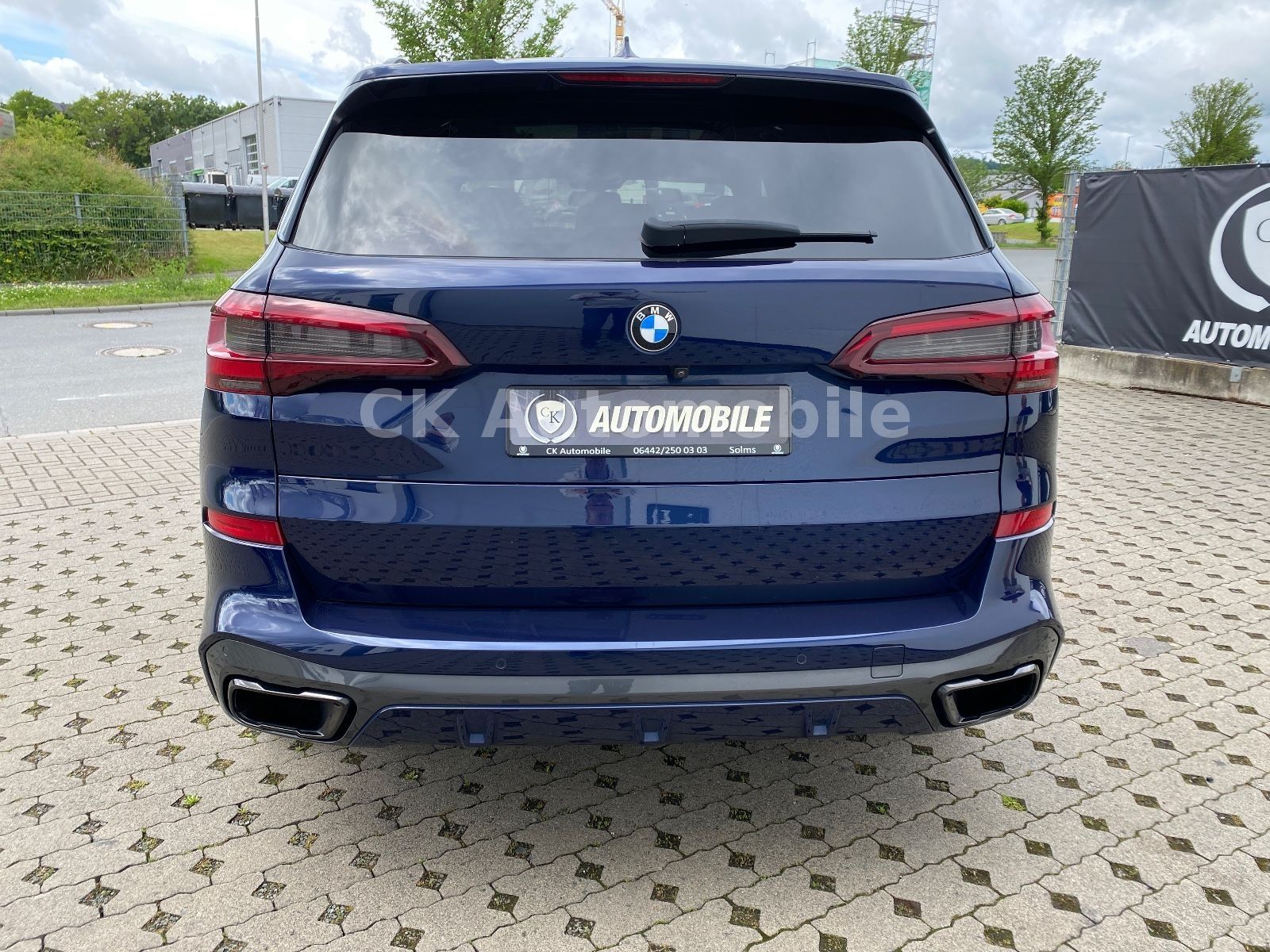 Fahrzeugabbildung BMW X5 xDrive45e M-Sport/Laser/Pano/Head-Up/360°/AHK