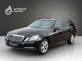 Mercedes-Benz E 200 CGI Xenon Leder Navi SHZ 7-Sitzer - Mercedes-Benz: Kombi, 7 Sitzer