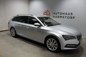 Skoda Superb Combi Style DCC Navi AHK Kamera 360 Grad