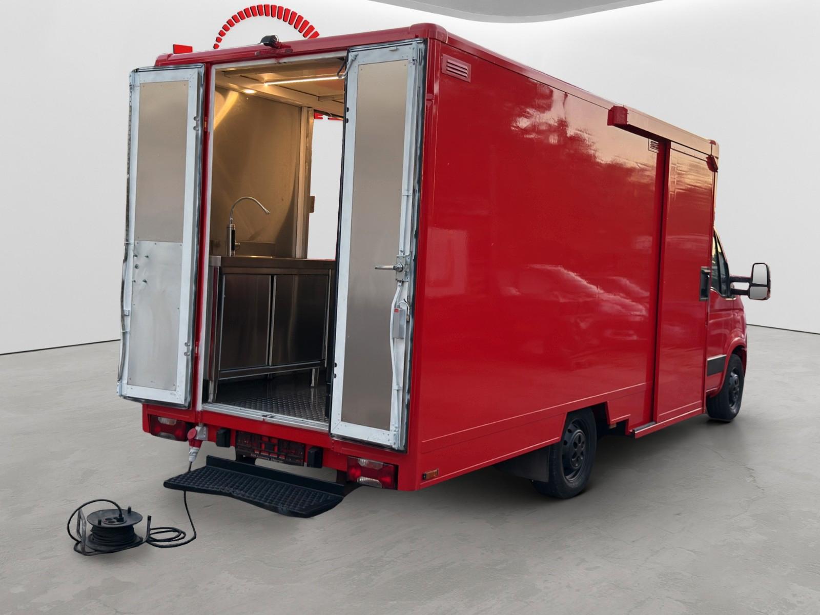 Iveco Foodtruck/ Imbisswagen - komplett ausgestattet