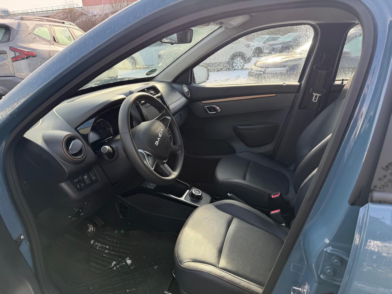 Dacia Spring - Bild 9