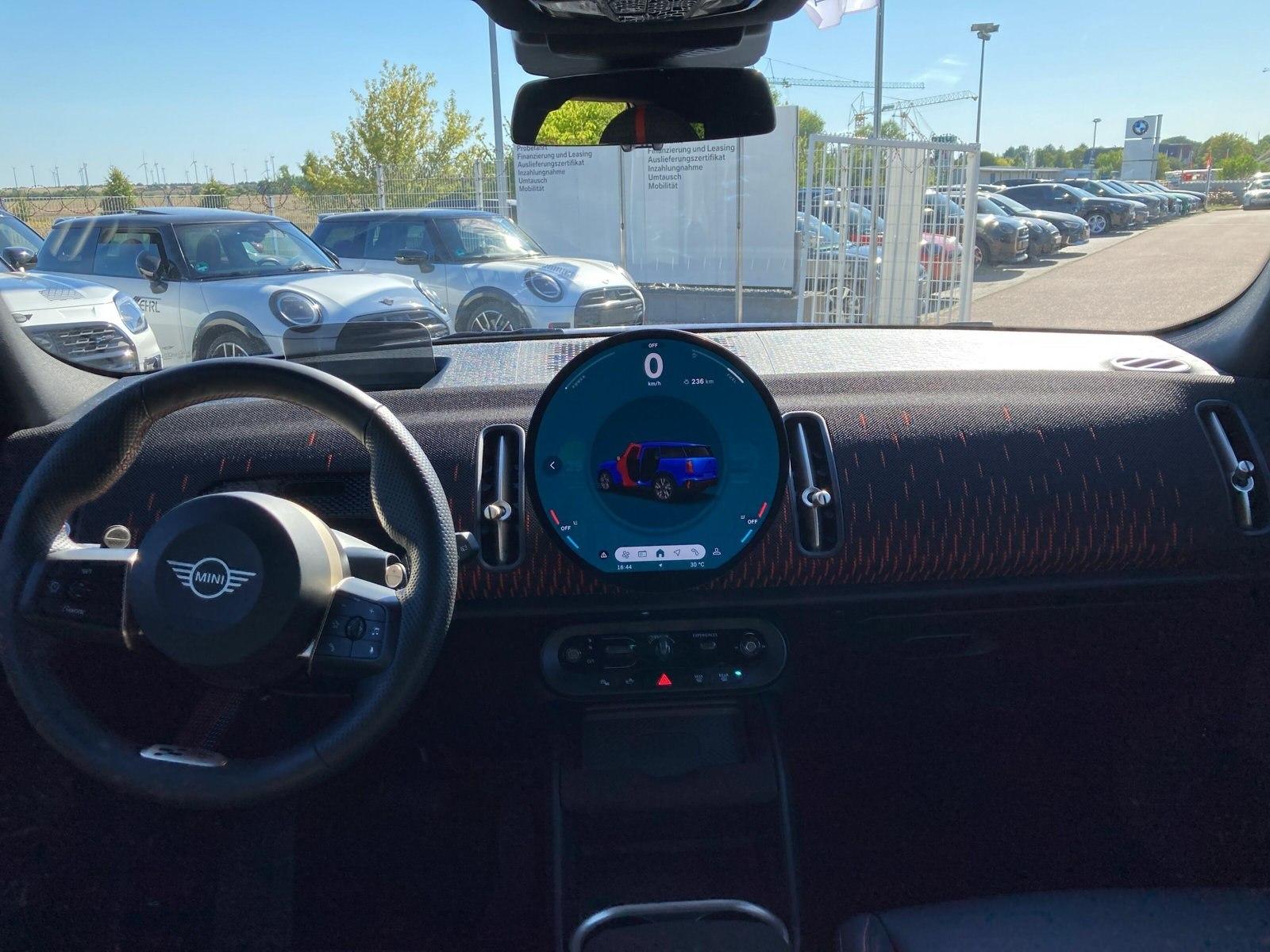 MINI Countryman C JCW Trim HUD Pano AHK UPE:50.560€