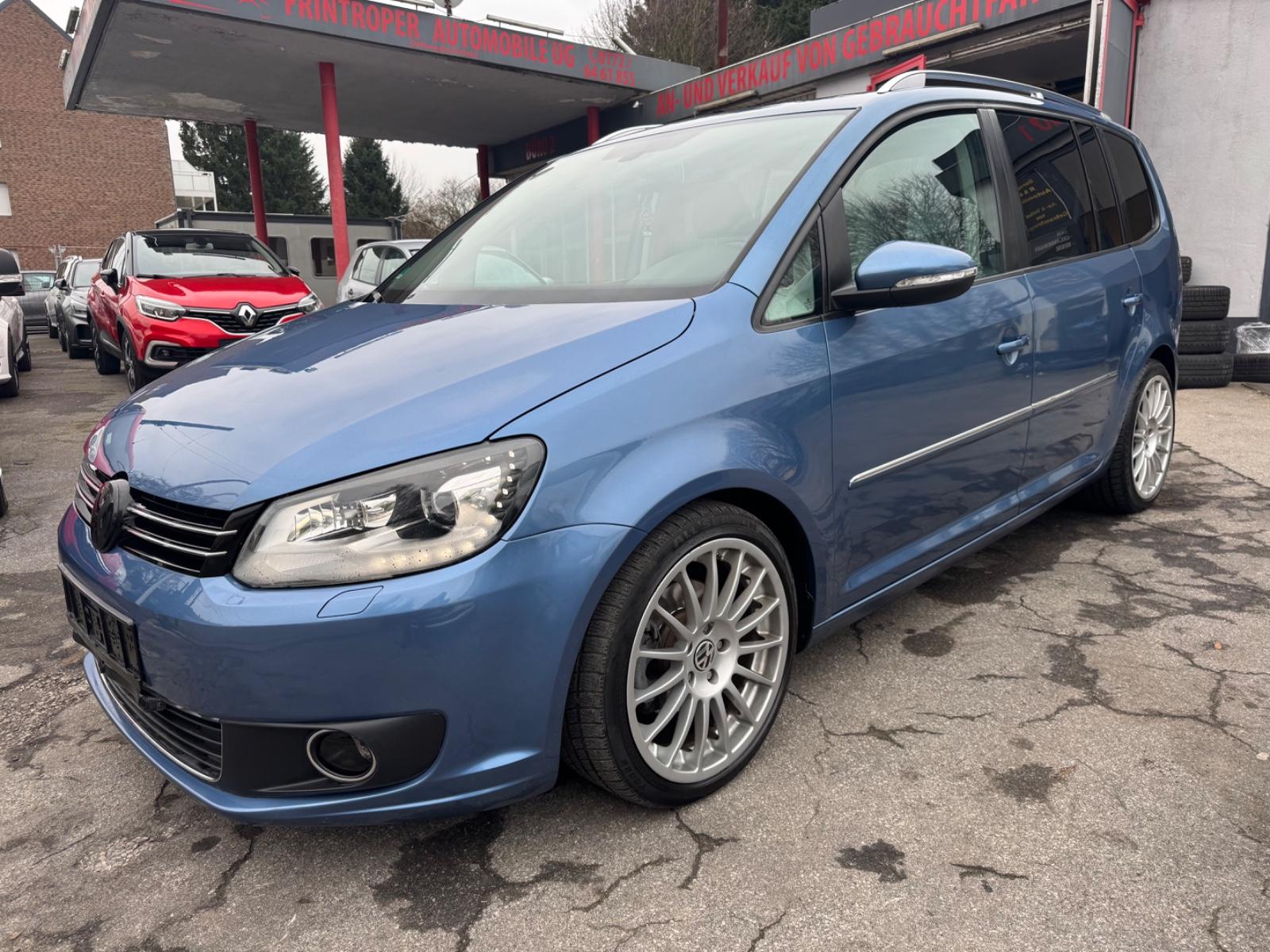 Volkswagen Touran Highline DSG*PANORAMA*NAVI