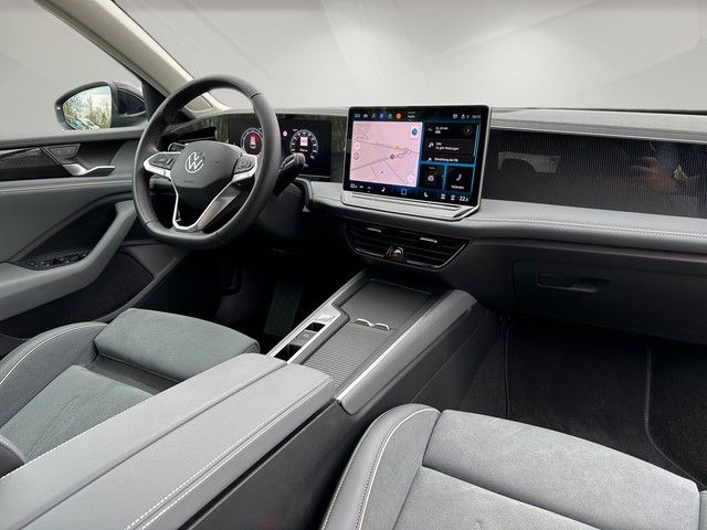 Fahrzeugabbildung Volkswagen Passat 1.5eTSI DSG Business LED+ACC+AHK+++