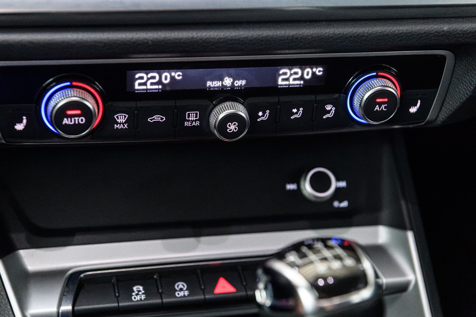 Fahrzeugabbildung Audi Q3 35 TFSI advanced
