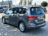 Volkswagen Touran 1.8 TSI DSG Highline BMT Highline - VW Touran von privat
