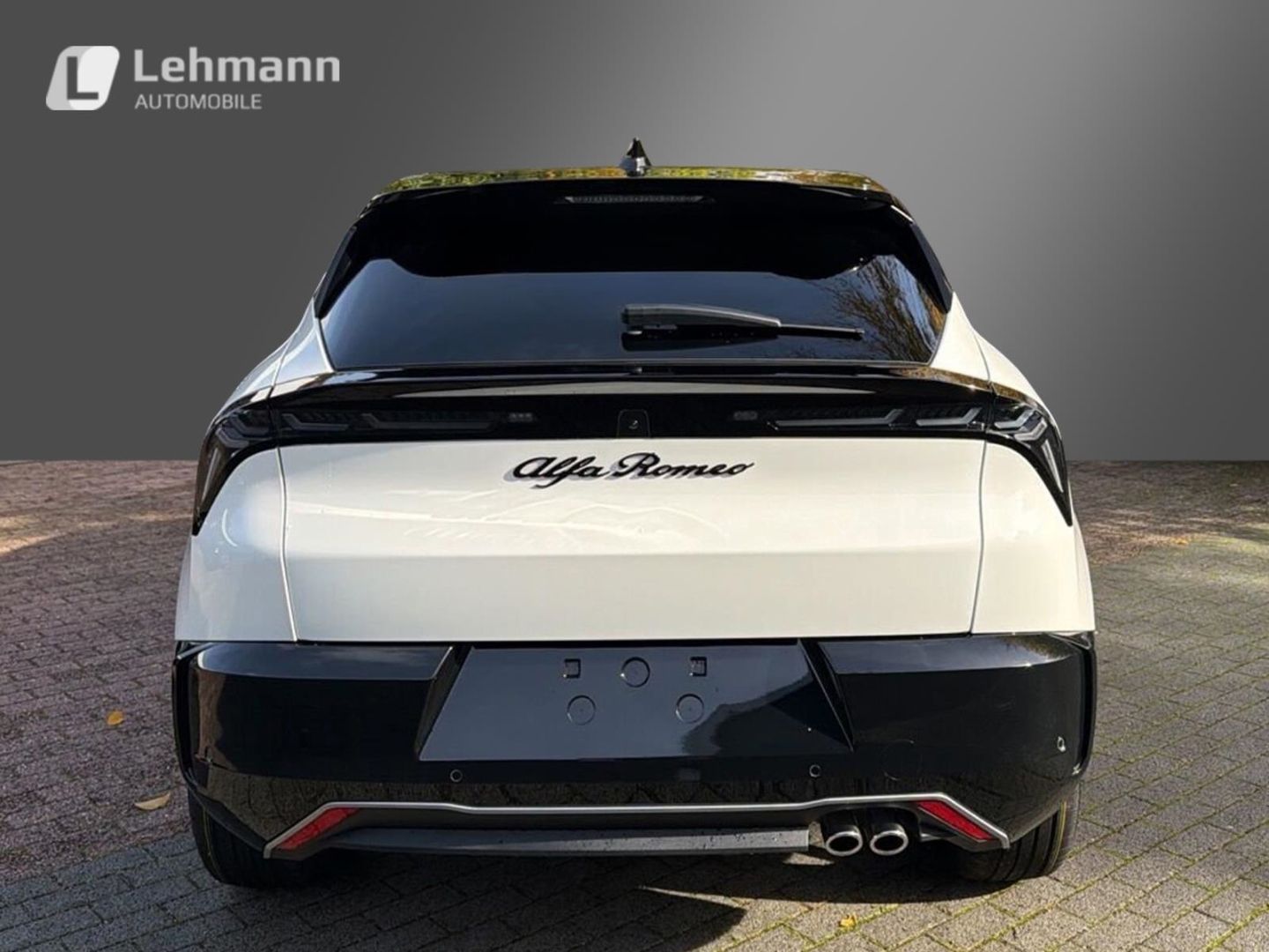 Fahrzeugabbildung Alfa Romeo Junior Ibrida 1.2 VGT 48V-Hybrid 107 kW Sport Sp