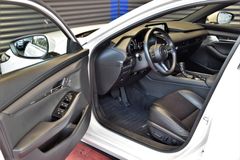 Fahrzeugabbildung Mazda 3 Selection LED Leder BOSE Memory ACC 360° Apple