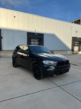 BMW X5 xDrive30d - - BMW X5 in Dortmund