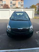Toyota Corolla Verso - Toyota Corolla Verso: Kombi