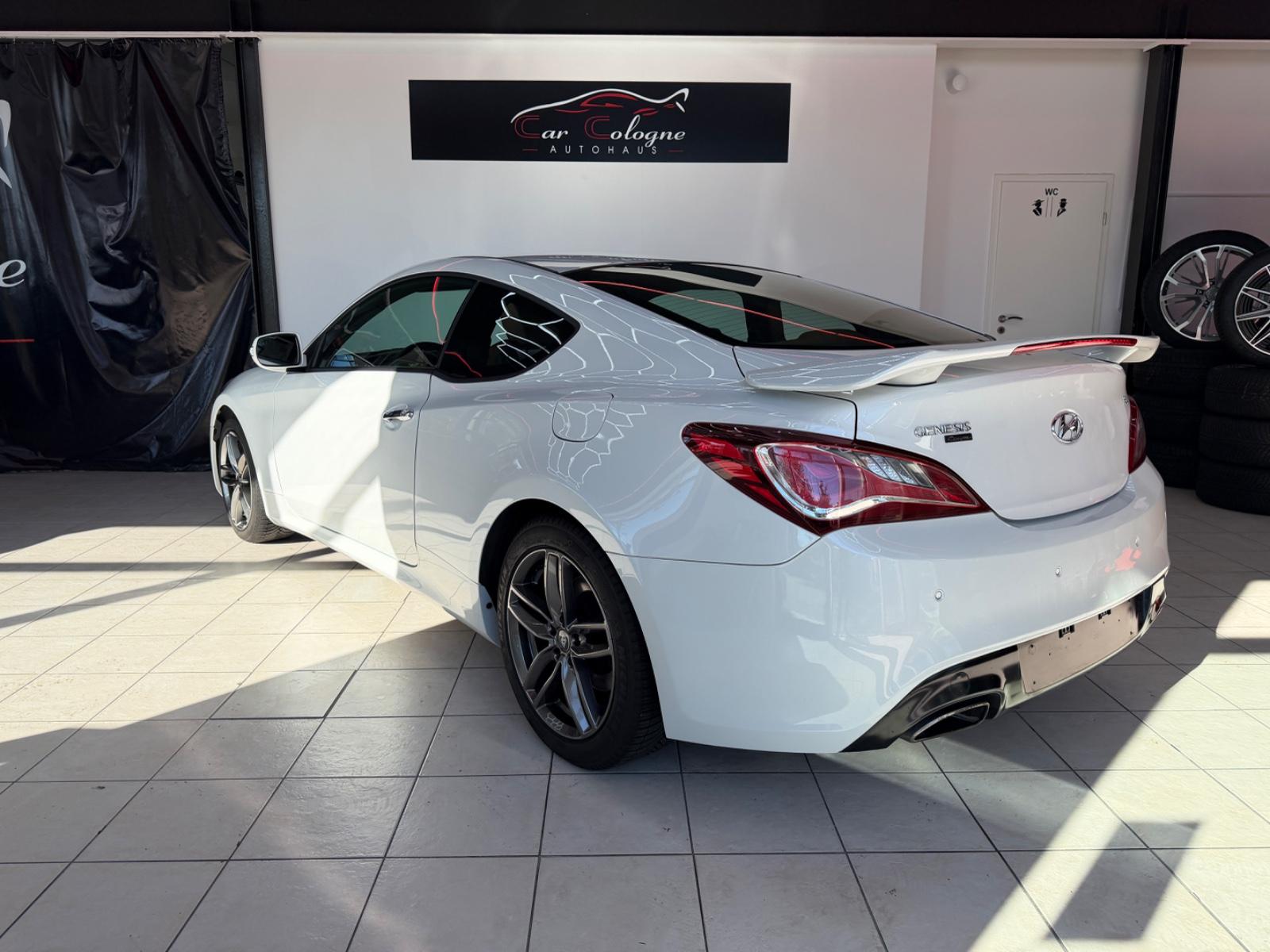 Hyundai Genesis Coupé 3.8 V6 GDI 347 ch BVA / Cuir Cognac / Xénon / Keyless / Sièges chauffants
