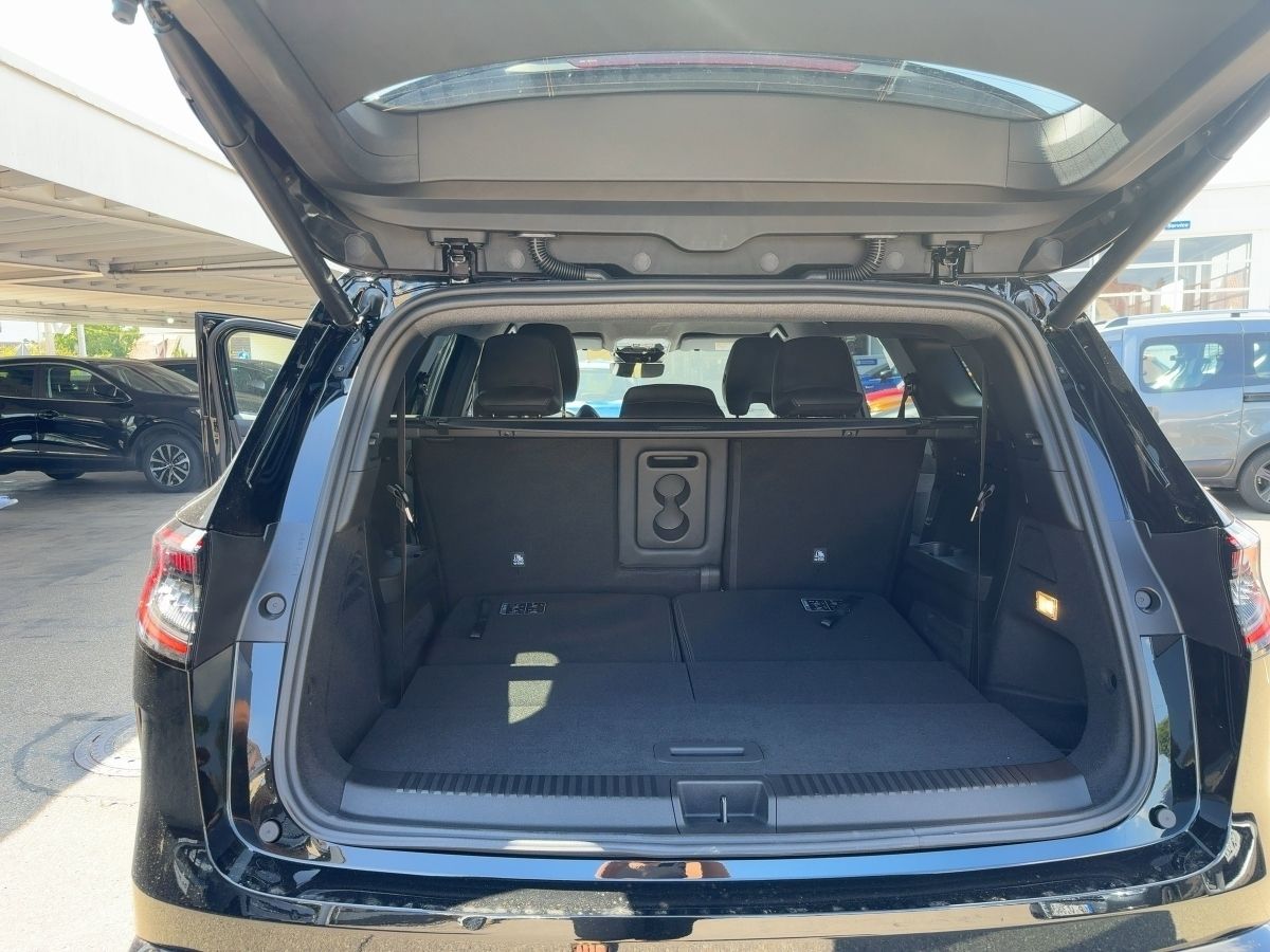 Fahrzeugabbildung Renault Espace Techno E-Tech Full Hybrid 200 SHZ Kamera