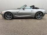 BMW Z4 Roadster 3.0i *PDC*HiFi*Leder - BMW Z4 aus 2004: Roadster