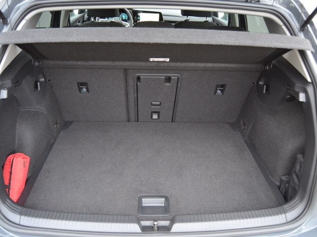 Golf VIII 1.5 TSI Style LED/17-ZOLL/NAVI-PRO/ASS