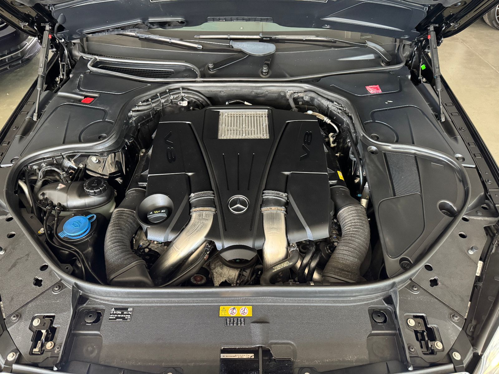 Fahrzeugabbildung Mercedes-Benz S 500 4MATIC LANG PANORAMA BURMESTER 4XSITZKLIMA