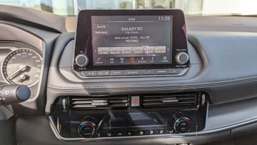 Nissan X-Trail - 10