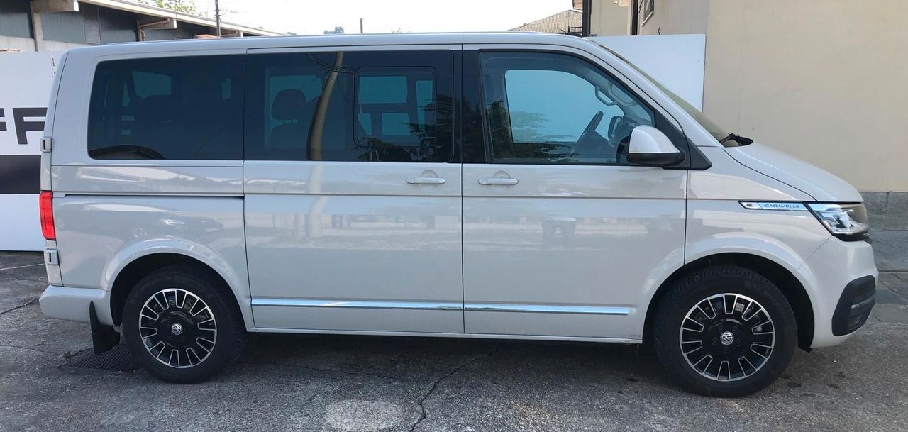 Volkswagen Caravelle 2.0 TDI 204CV DSG PC 8 post imagem 3