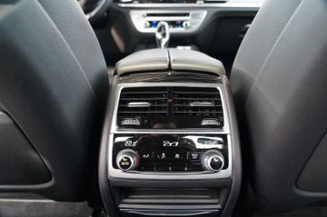 BMW 730 - 12