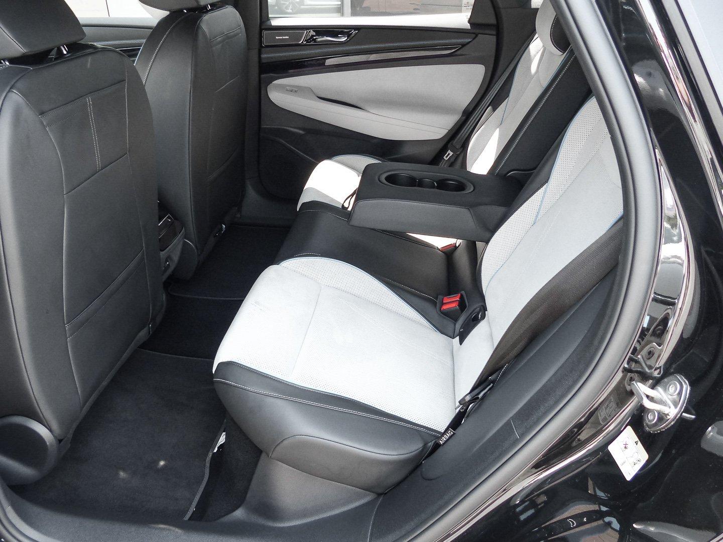 Volkswagen ID.7 Pro SITZKLIMA HEAD-UP 360-KAMERA MATRIX LHZ