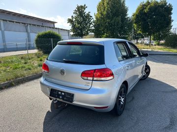 Volkswagen Golf - 4