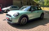 MINI Cooper C - MINI MINI mit Benzin-Antrieb: Kleinwagen, Klimaanlage