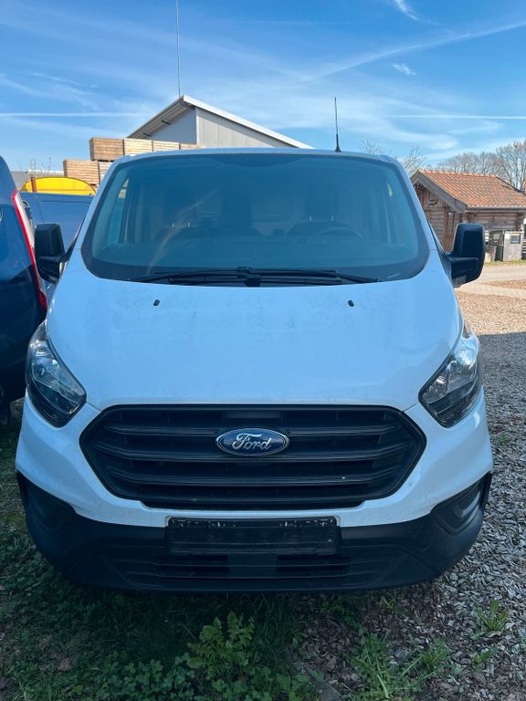 Image of Ford Transit Custom