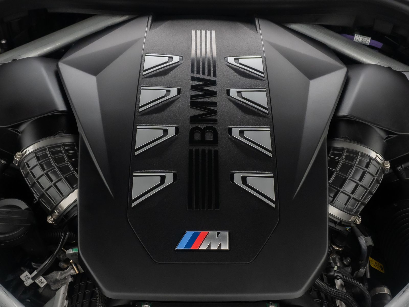 Fahrzeugabbildung BMW X5 M60i Panorama H/K DAB HUD 360&deg; Komfort 22Zoll