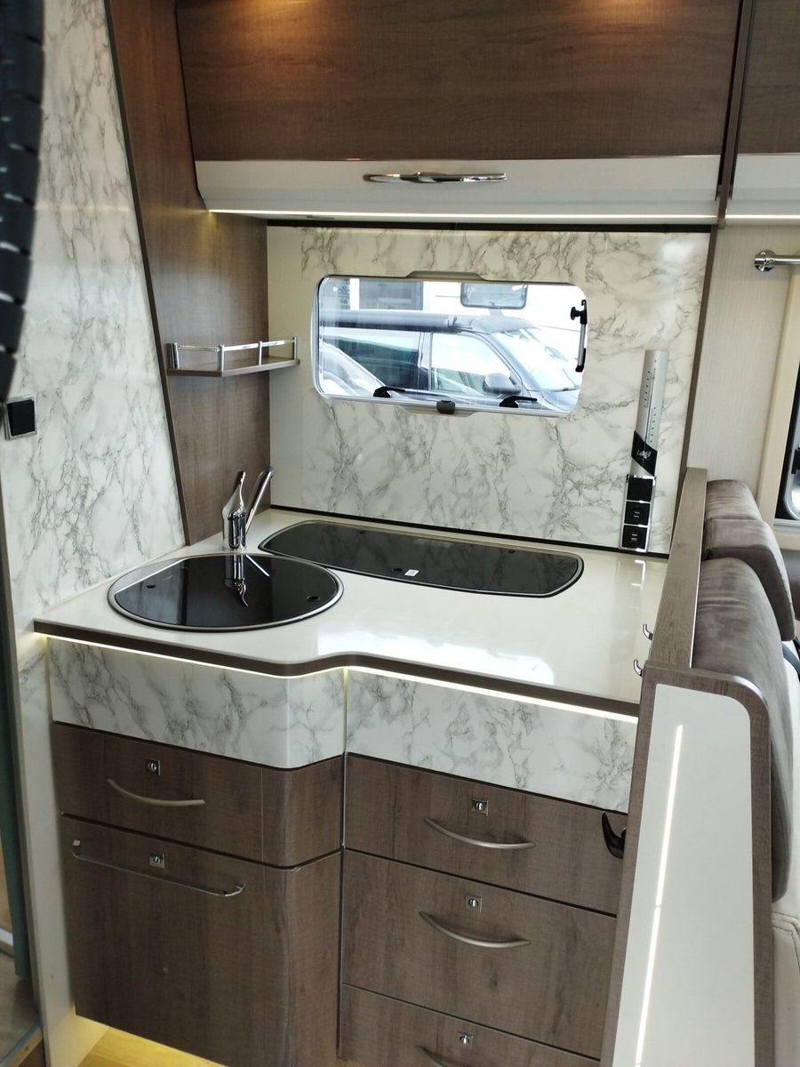 Fahrzeugabbildung Mooveo Tei 74 EB