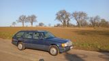 Mercedes-Benz 200 TE - Mercedes-Benz 200 mit Benzin-Antrieb: Kombi, Te