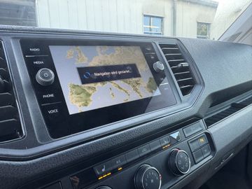 Volkswagen Crafter - 11