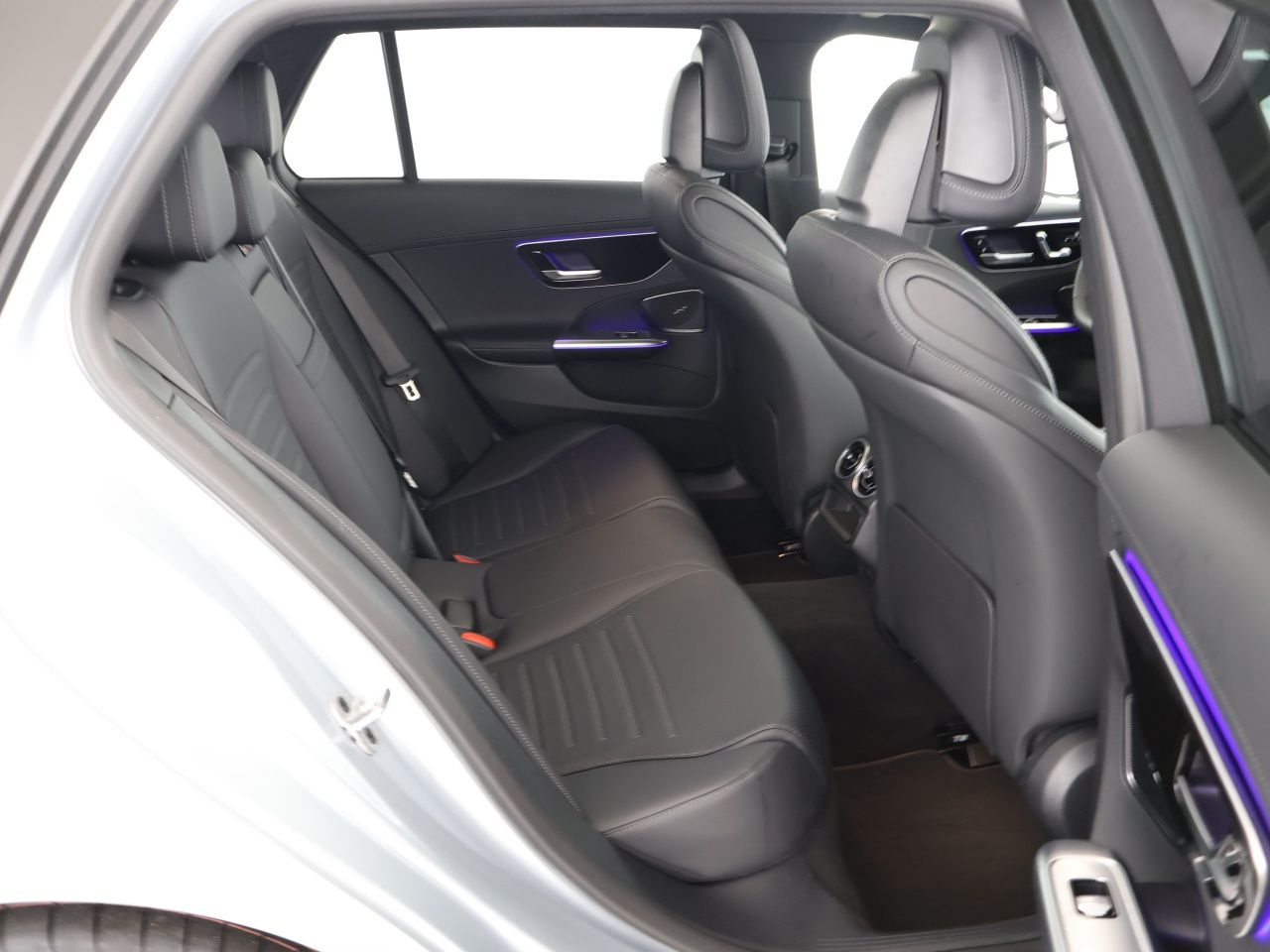 Mercedes-Benz C 220 d T AMG Digital Light Night MBUX Pano AHK foto 15