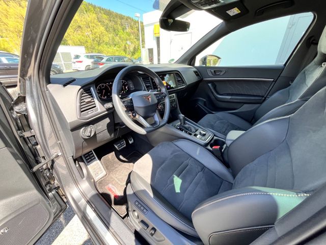Ateca 2.0TSI DSG 4Drive *AHK+BEATS+PANO+ACC+NAVI